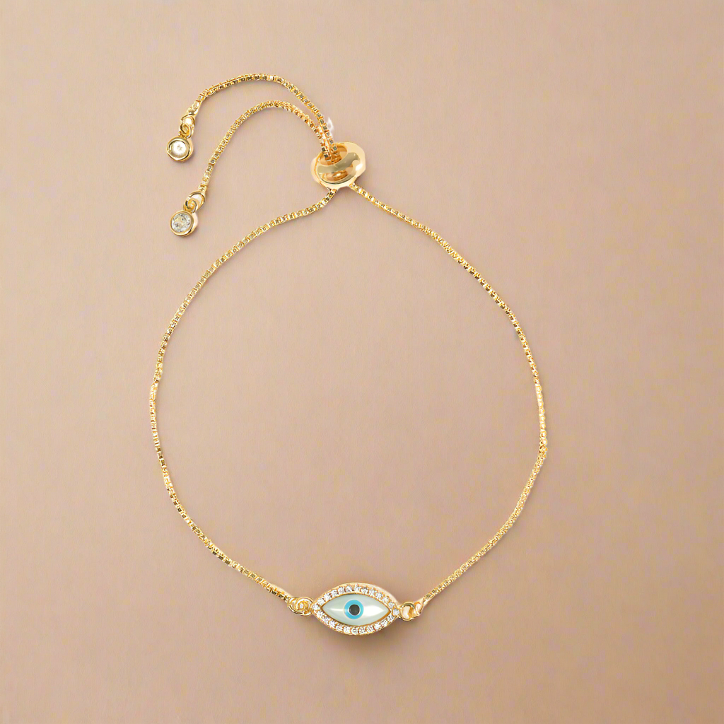 Lucky Eye Pull Bracelet